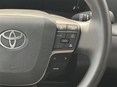 2025 Toyota CAMRY LE