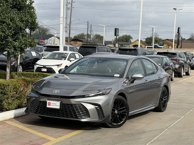 2025 Toyota CAMRY SE