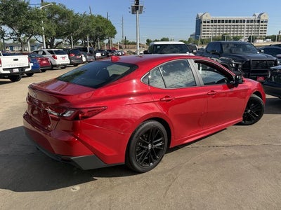 2025 Toyota CAMRY SE