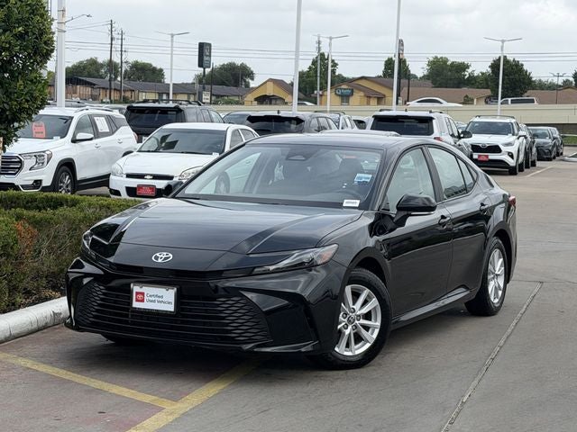 2026 Toyota CAMRY LE