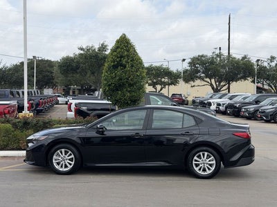 2026 Toyota CAMRY LE