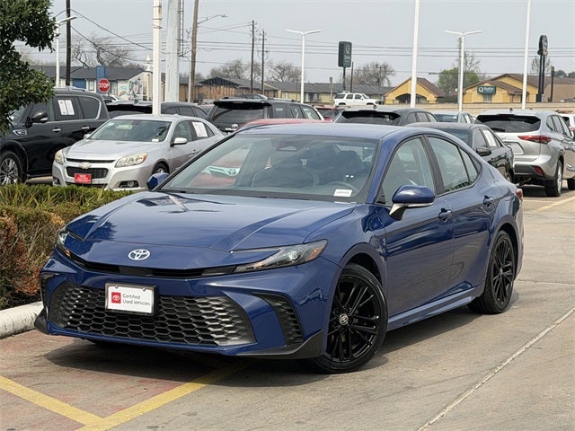 2025 Toyota CAMRY SE