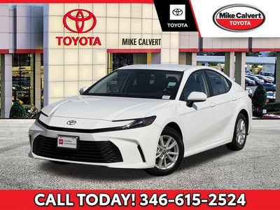 2025 Toyota CAMRY LE