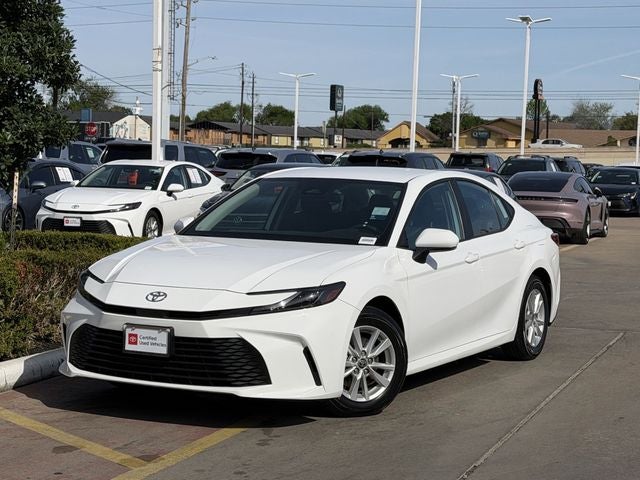 2025 Toyota CAMRY LE