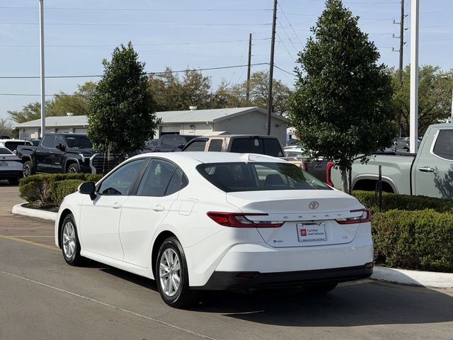 2025 Toyota CAMRY LE