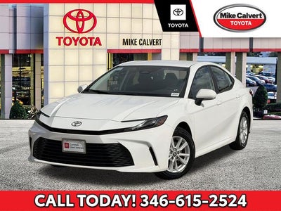 2025 Toyota CAMRY LE