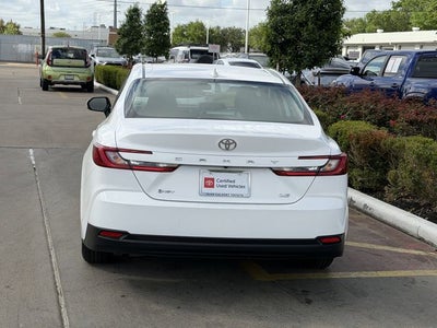 2025 Toyota CAMRY LE