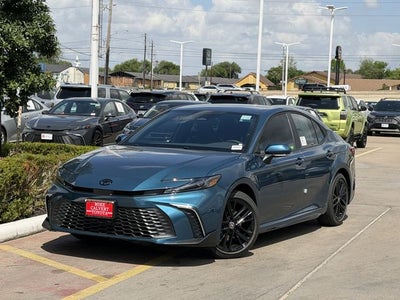 2026 Toyota CAMRY SE