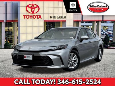 2025 Toyota CAMRY LE