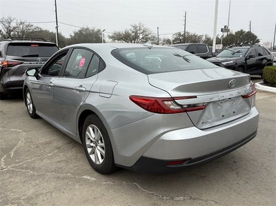 2025 Toyota CAMRY LE