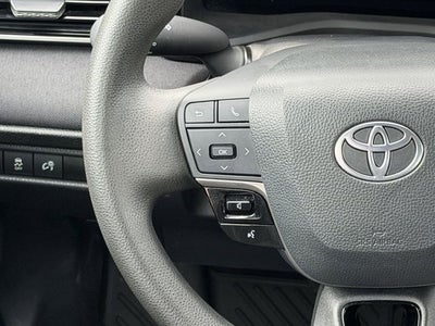 2025 Toyota CAMRY LE