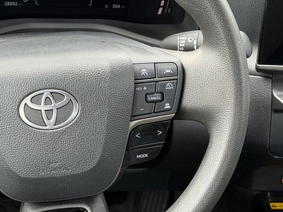 2025 Toyota CAMRY LE
