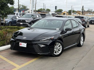 2025 Toyota CAMRY LE