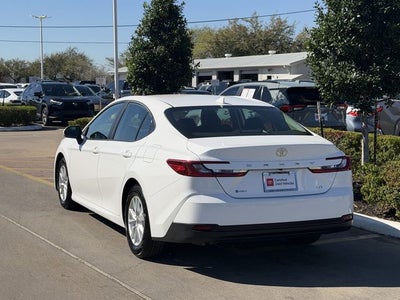 2025 Toyota CAMRY LE