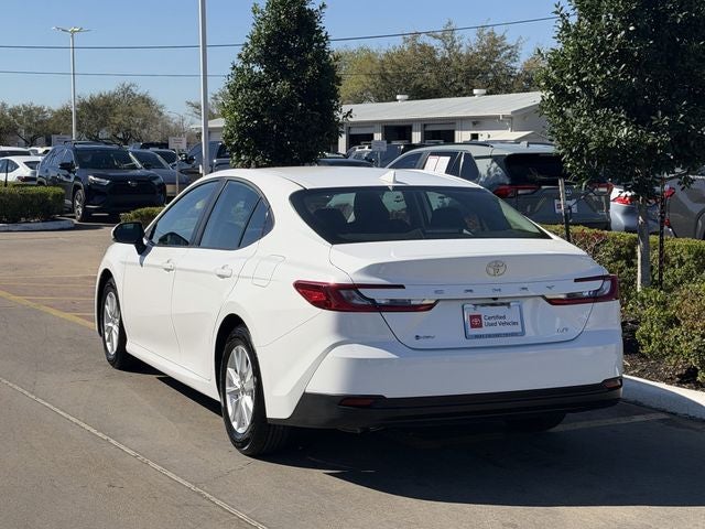 2025 Toyota CAMRY LE