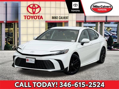 2025 Toyota CAMRY SE