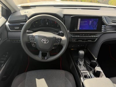 2025 Toyota CAMRY LE