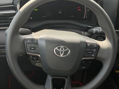 2025 Toyota CAMRY LE