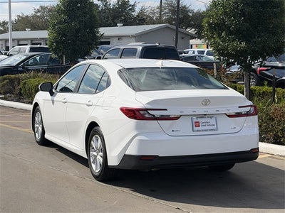 2025 Toyota CAMRY LE