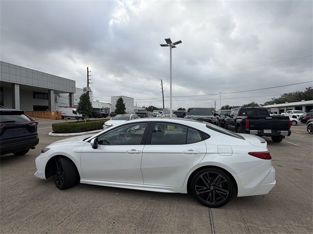 2025 Toyota CAMRY XSE