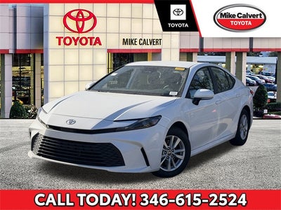 2025 Toyota CAMRY LE