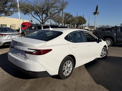 2025 Toyota CAMRY LE