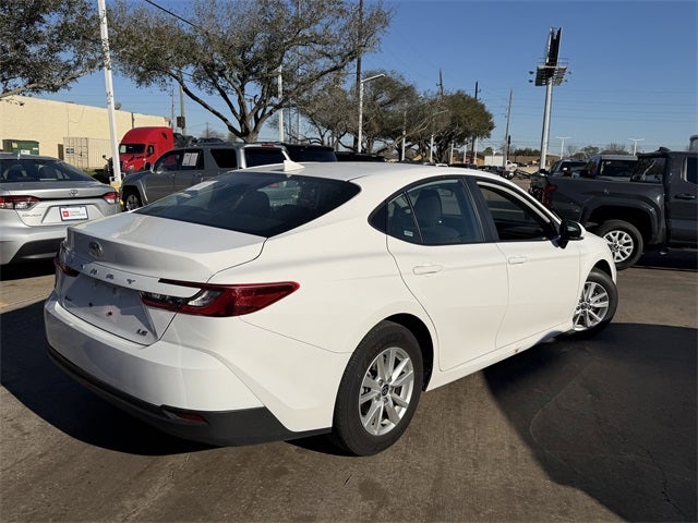 2025 Toyota CAMRY LE