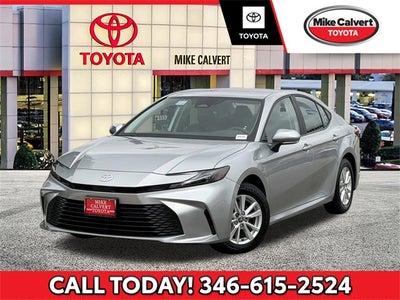 2025 Toyota CAMRY LE