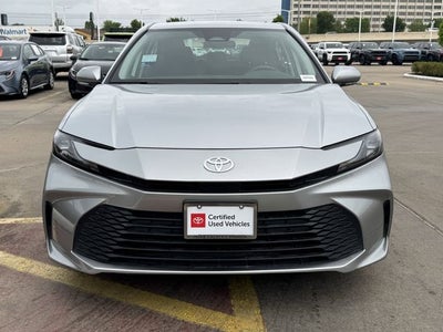 2025 Toyota CAMRY LE