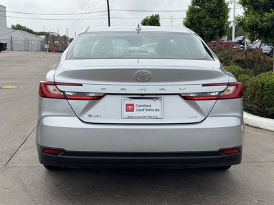 2025 Toyota CAMRY LE