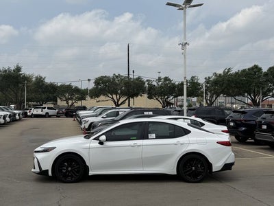 2026 Toyota Camry SE