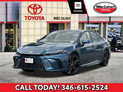 2025 Toyota CAMRY XSE