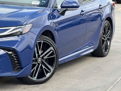 2025 Toyota CAMRY XSE