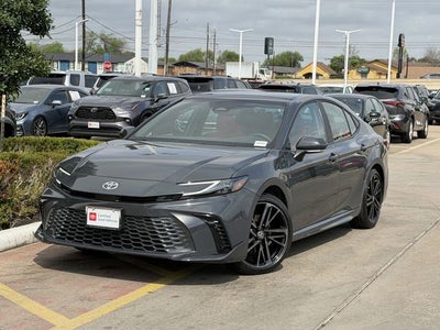2025 Toyota CAMRY XSE