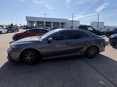 2021 Toyota CAMRY SE