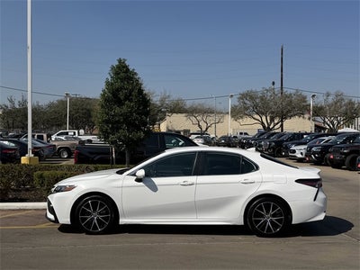 2023 Toyota CAMRY SE