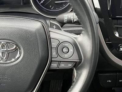 2024 Toyota CAMRY SE