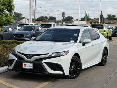 2023 Toyota CAMRY SE