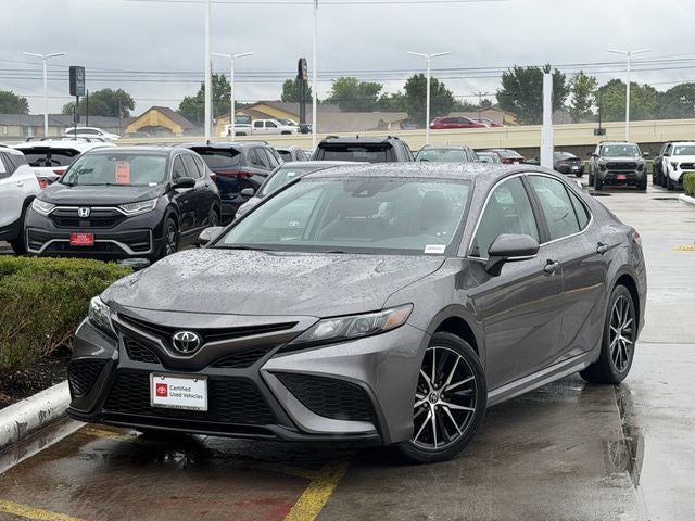 2024 Toyota CAMRY SE