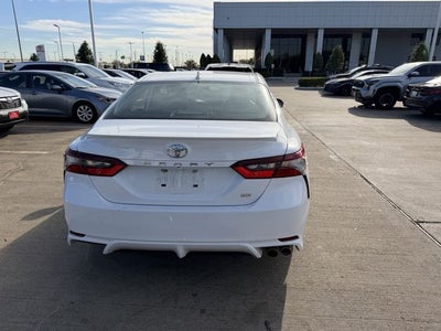 2024 Toyota CAMRY SE