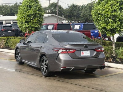 2023 Toyota Camry SE