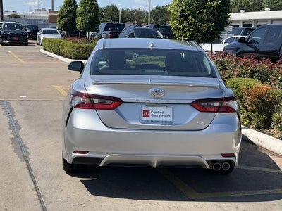 2024 Toyota CAMRY SE