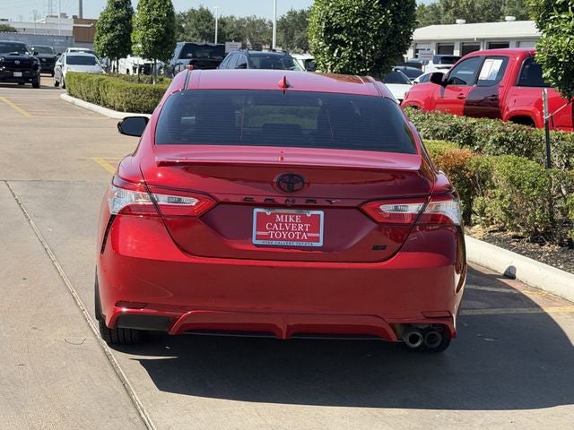 2020 Toyota CAMRY SE