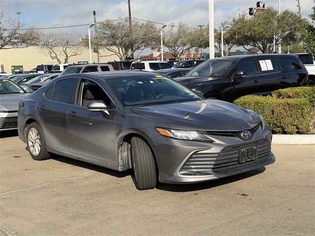 2024 Toyota CAMRY LE