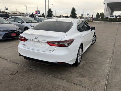 2024 Toyota CAMRY LE