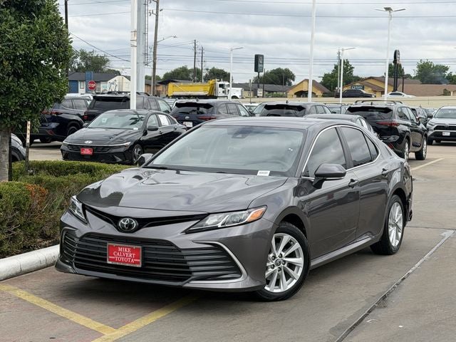 2023 Toyota CAMRY LE