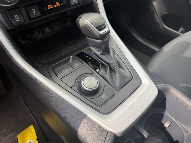 2025 Toyota RAV4 Hybrid XSE