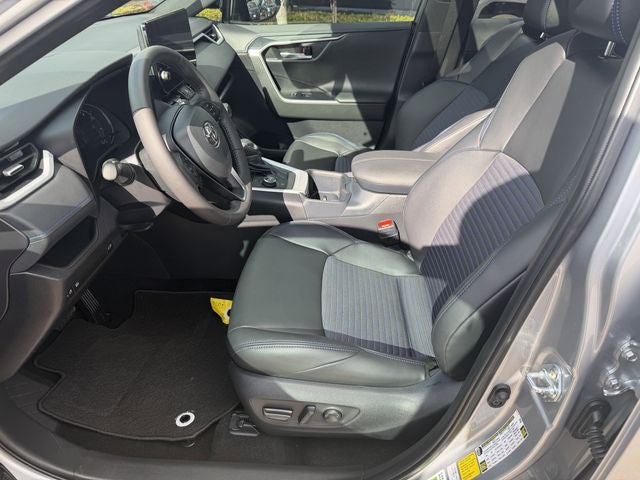 2025 Toyota RAV4 Hybrid XSE