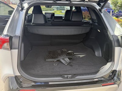 2025 Toyota RAV4 Hybrid XSE