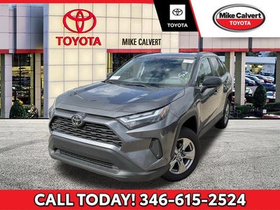 2025 Toyota RAV4 HYBRID LE